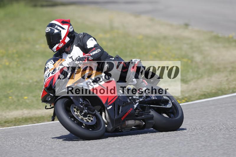 /16 26.05.2026  FREERIDE TRAINING ADR/Gruppe A/53